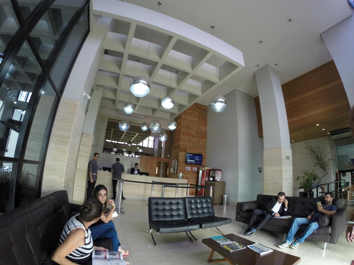 גויאניה Flat Apart Hotel Crystal Place מראה חיצוני תמונה